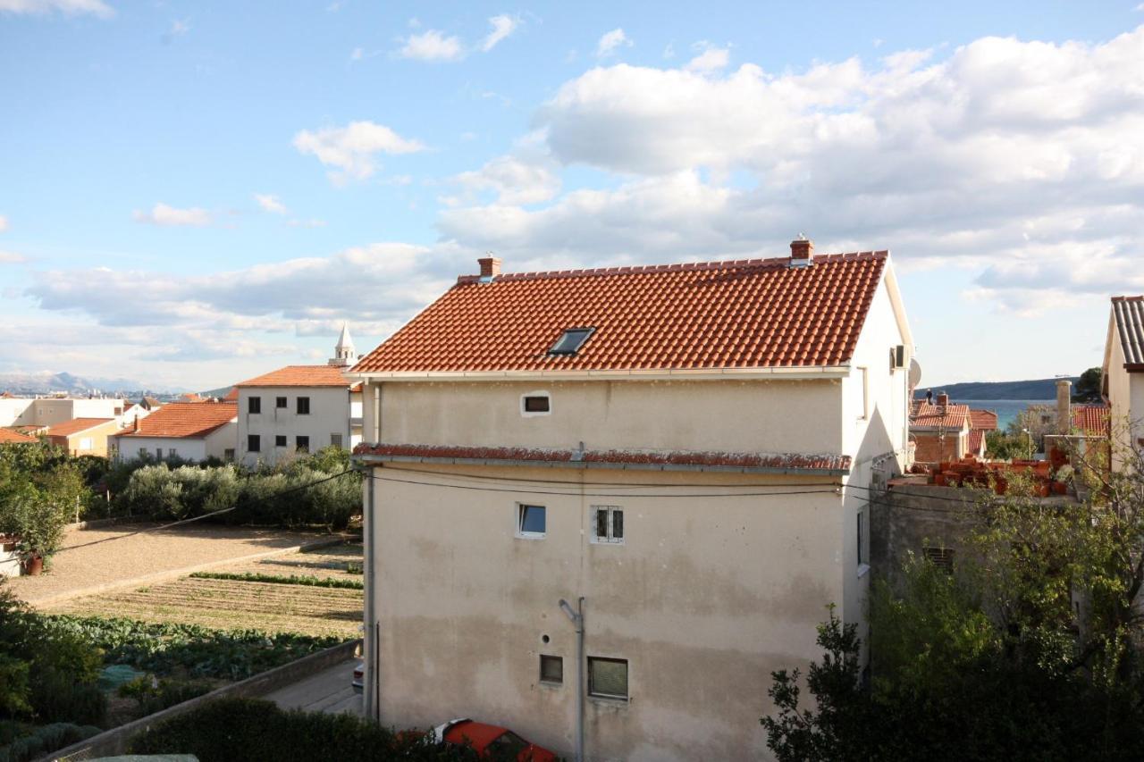 Apartments With A Parking Space Kastel Stafilic, Kastela - 5219 Exterior photo